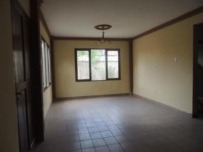 vendo-casa-con-lote-en-vinto