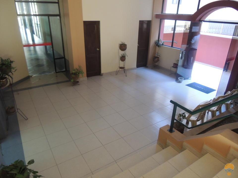 1-thumbnail-vendo-lindo-departamento-sobr-la-avsimon-lopez