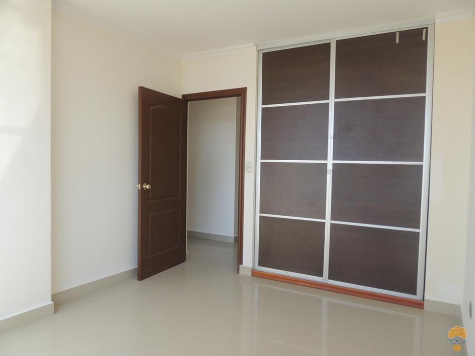6-thumbnail-vendo-lindo-departamento-por-la-plazuela-cala-cala