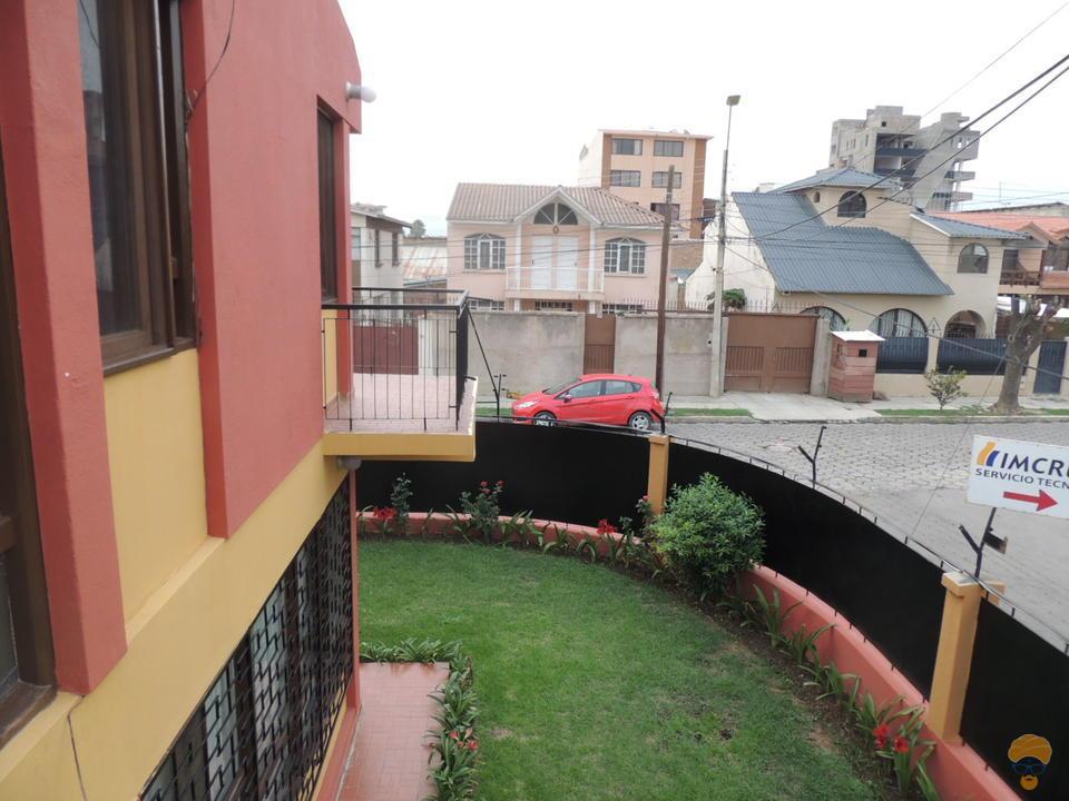 11-thumbnail-alquilo-hermosa-casa-independiente-sector-del-estadio