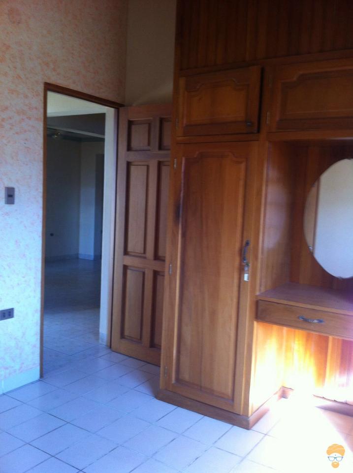 8-thumbnail-casa-alquiler-barrio-profesional-america-oeste