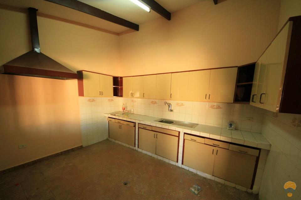 8-thumbnail-casa-independiente-de-en-planta-baja-en-anticretico