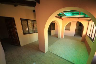 casa-independiente-de-en-planta-baja-en-anticretico