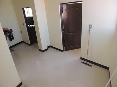 vendo-casa-2-plantas-terraza-km-5-sacaba