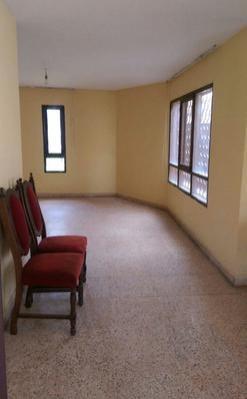 casa-de-dos-plantas-en-ela-rosa