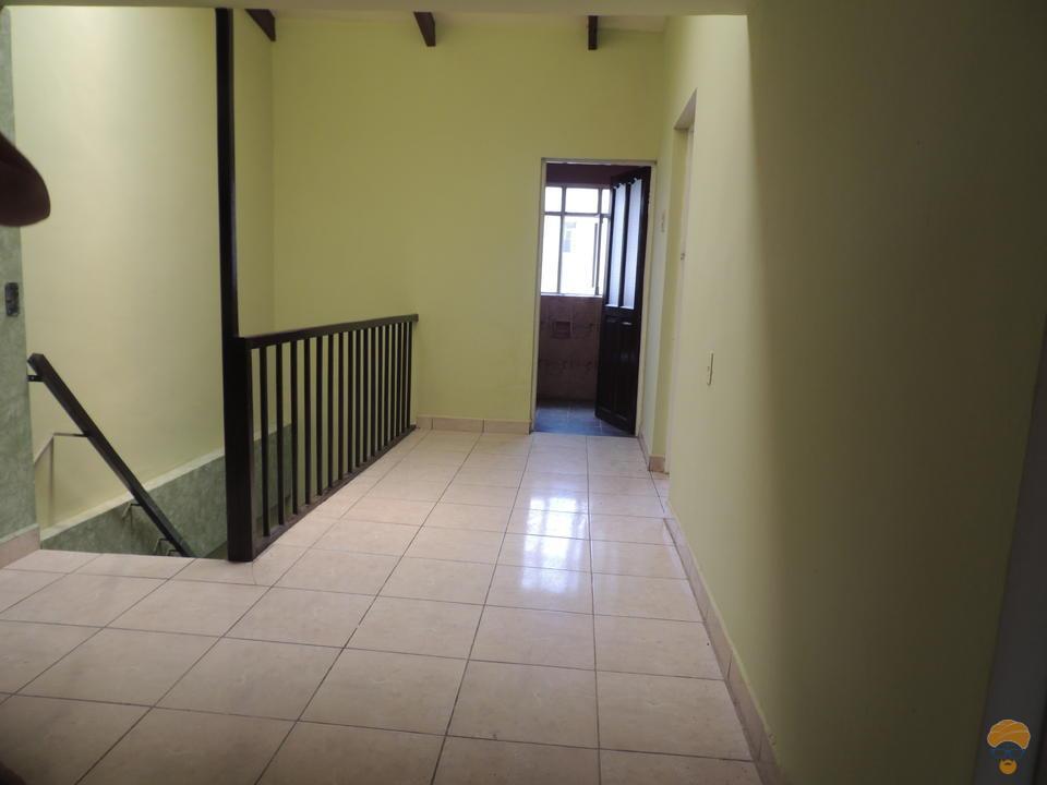 6-thumbnail-vendo-casa-de-dos-plantas-avenida-blanco-galindo