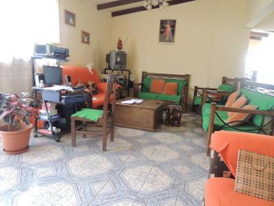 vendo-casa-de-dos-plantas-sobre-1002-m