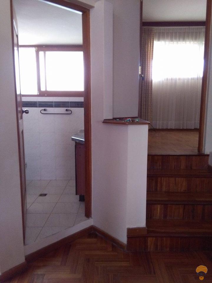 7-thumbnail-hermosa-casa-de-dos-plantas-mirador