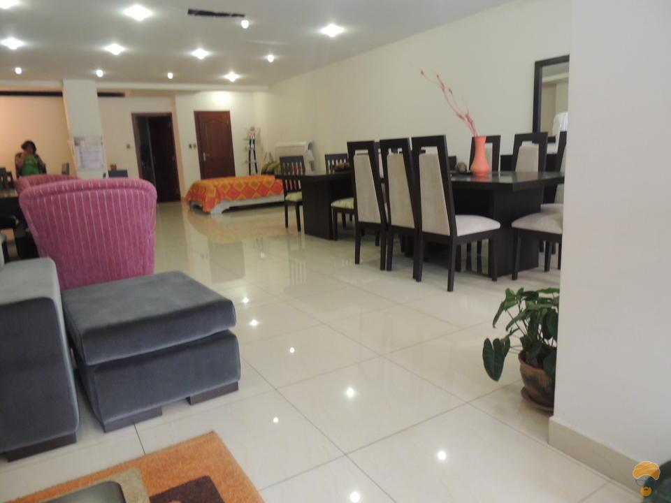 2-thumbnail-en-cala-cala-vendo-local-comercial-sobre-avenida