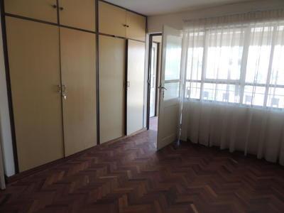 en-alquiler-departamento-amplio-centrico-salle
