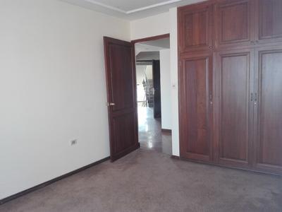 departamento-amplio-en-alquiler-zona-salle