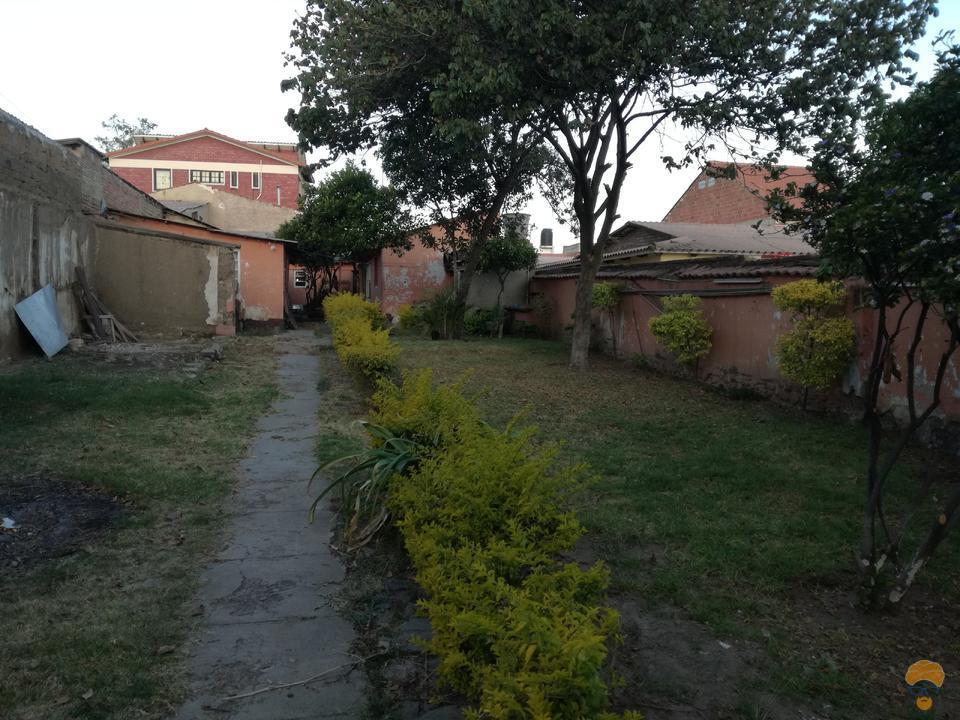 1-thumbnail-casa-independiente-en-anticretico-zona-universidad-catolica
