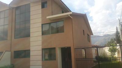 hermosa-casa-en-venta-en-condominio