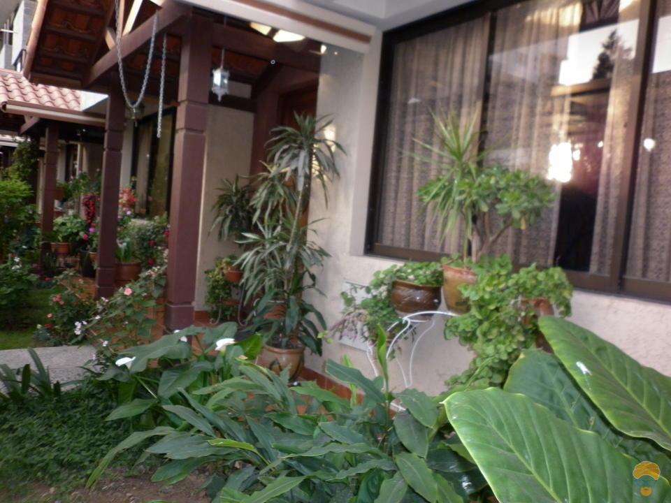 3-thumbnail-alquilo-amplia-casa-inmediaciones-de-la-plazuela-quintanilla