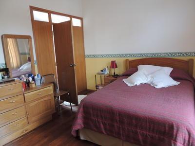 vendo-casa-de-2-plantas-av-simon-lopez