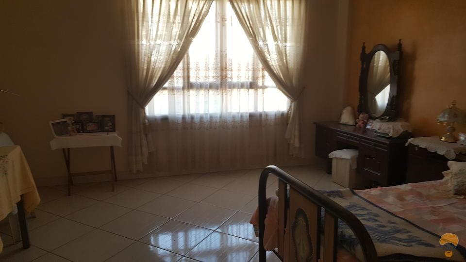 3-thumbnail-en-alquiler-bonita-casa-independiente-quintanilla