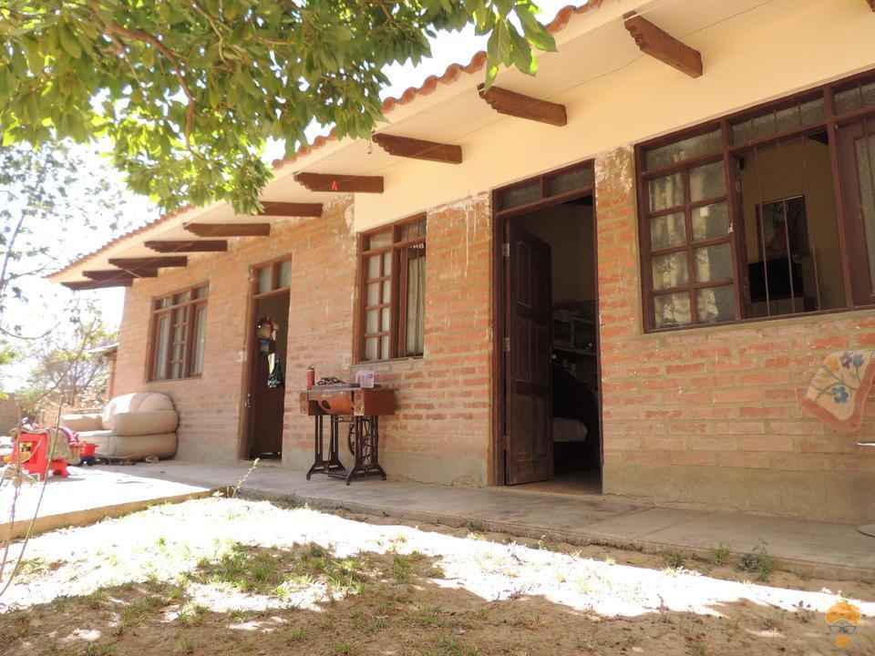 2-thumbnail-casa-en-venta-en-sacaba-de-868-metros