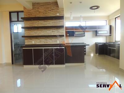 casa-de-2-plantas-minimalista-km-6