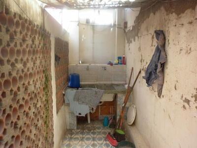 alquilo-casa-independiente-inmediaciones-av-de-la-rosa