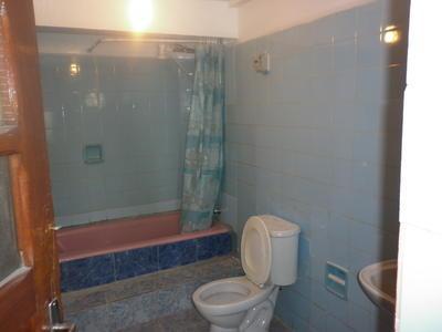 alquilo-casa-independiente-inmediaciones-av-de-la-rosa