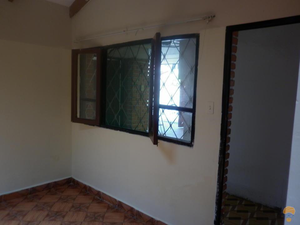 1-thumbnail-alquilo-casa-independiente-inmediaciones-av-de-la-rosa