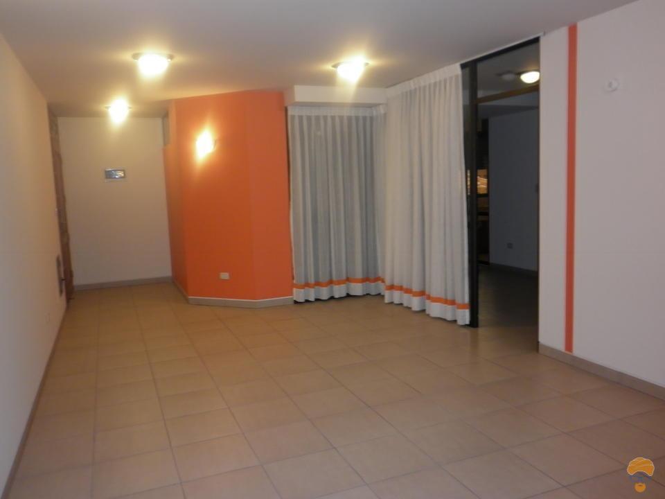 2-thumbnail-vendo-hermoso-departamento-inmediaciones-plaza-quintanilla