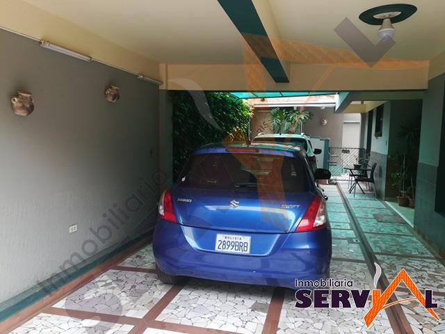 10-thumbnail-hermosa-amplia-casa-en-venta-barrio-profesional