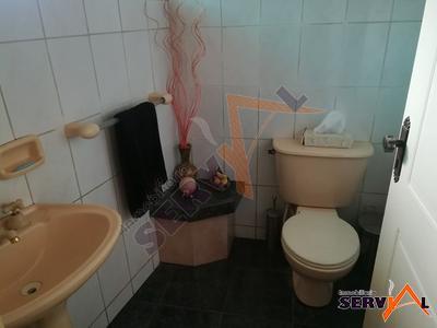 hermosa-amplia-casa-en-venta-barrio-profesional