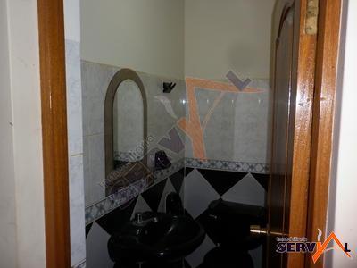 vendo-casa-de-2-plantas-av-segunda-circunvalacion