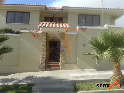 casa-de-2-plantas-en-circunvalacion-eudoro-galindo