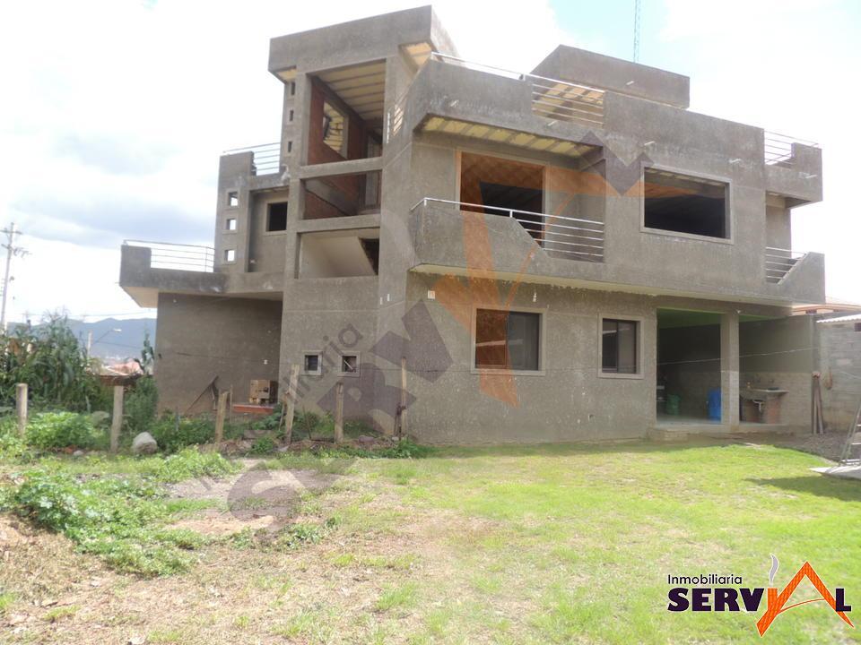 4-thumbnail-vendo-casa-sobre-1000-mts-sacaba