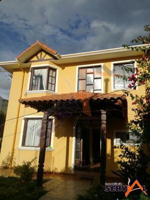 linda-casa-en-venta-zona-de-mayo