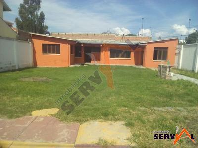 casa-independiente-estilo-medias-aguas-inmediaciones-barrio-profesional