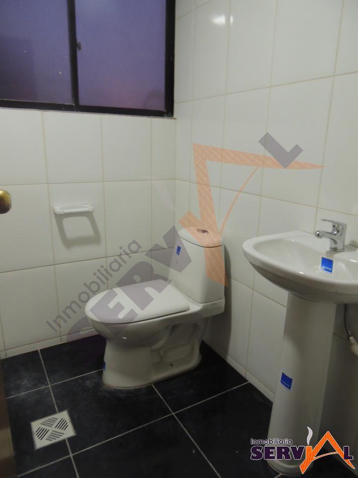 8-thumbnail-casa-de-2-plantas-independiente-av-villazon