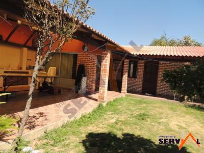 casa-en-venta-con-superficie-country-club