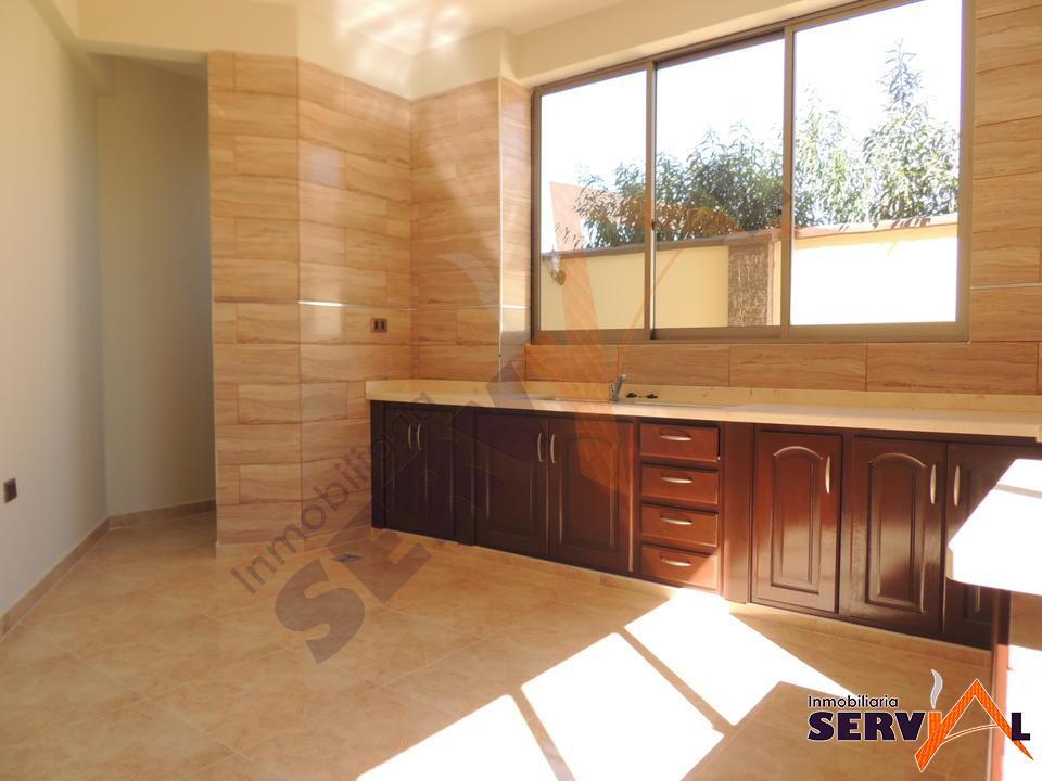 3-thumbnail-casa-en-venta-estilo-minimalista-1-2-sacaba