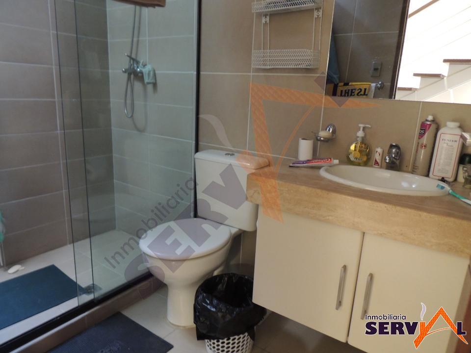 7-thumbnail-casa-en-venta-de-3-de-la-rosa