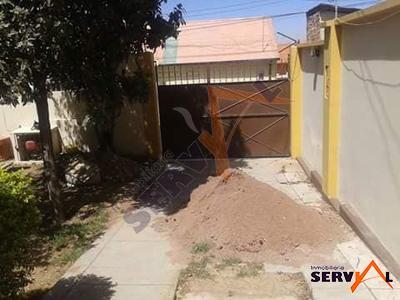 alquilo-casa-con-departamento-auxiliar-circunvalacion