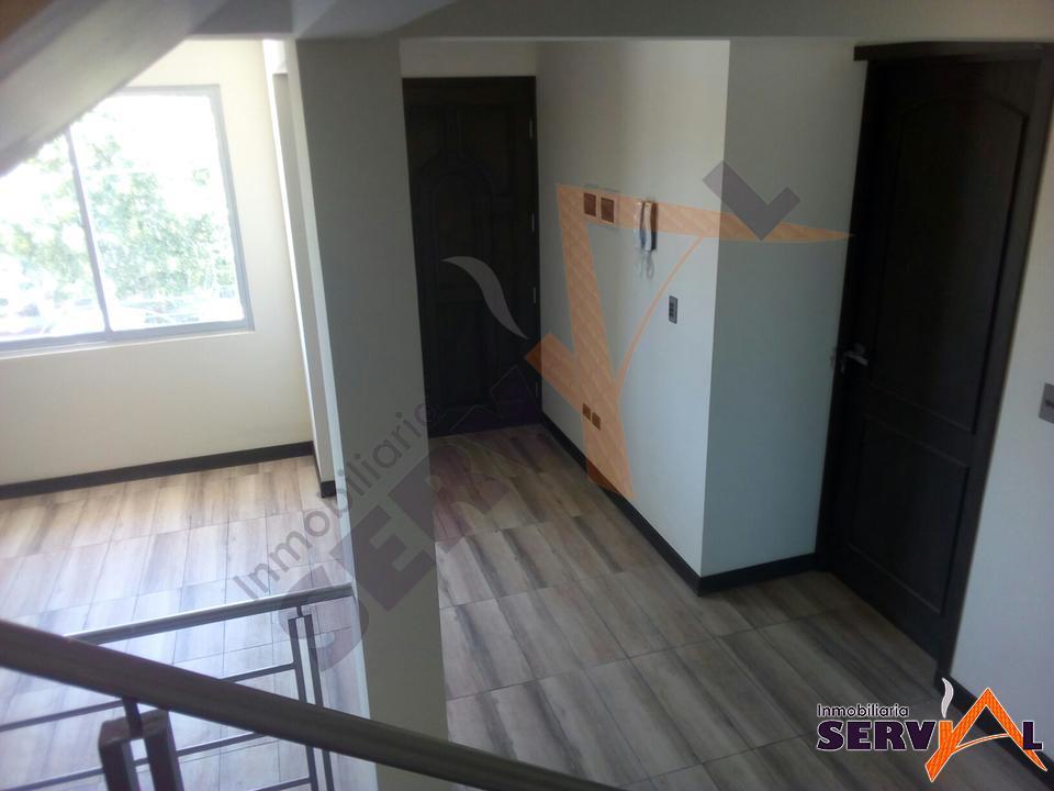 4-thumbnail-hermosa-casa-independiente-en-alquiler-av-juan-pablo