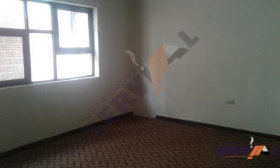 amplio-departamento-en-alquiler-inmediaciones-rosa-av-jaime-mendoza