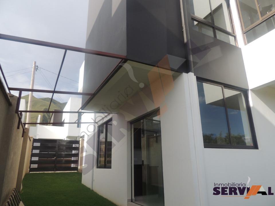 2-thumbnail-vendo-casa-de-dos-planta-inmediaciones-av-caracol