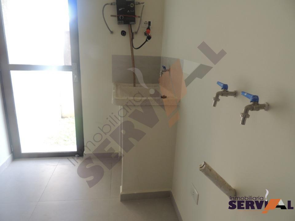 10-thumbnail-vendo-casa-de-dos-planta-inmediaciones-av-caracol