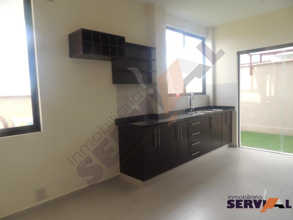 11-thumbnail-vendo-casa-de-dos-planta-inmediaciones-av-caracol