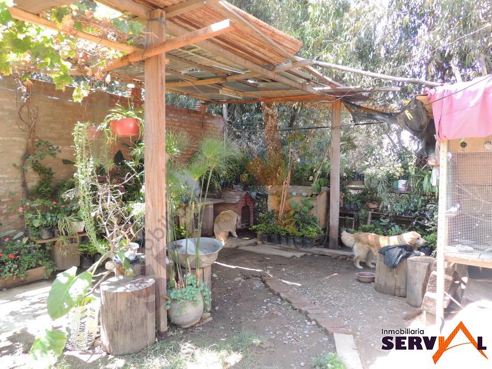 2-thumbnail-casa-en-venta-sobre-avenida-m2