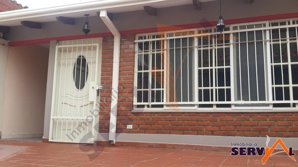 9-thumbnail-casa-en-venta-de-3-planta-segunda-circunvalacion