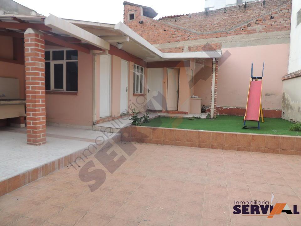 7-thumbnail-casa-independiente-en-alquiler-inmediaciones-cala