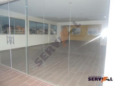 alquilo-oficina-a-estrenar-inmediaciones-stadium