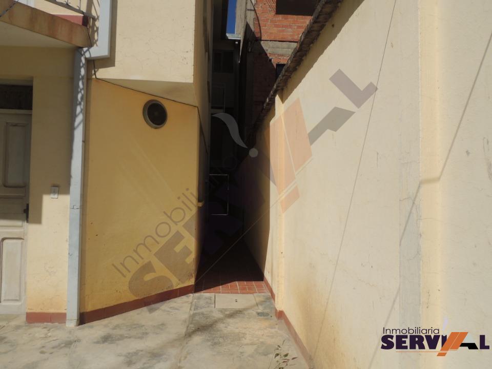 3-thumbnail-casa-en-venta-excelente-ubicacion-principal-de-tiquipaya