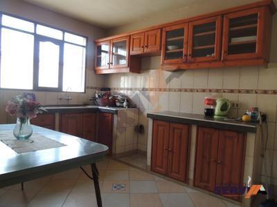 casa-en-venta-en-inmediaciondes-sacaba-km-6-1-2