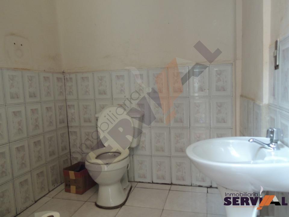 4-thumbnail-local-en-alquiler-inmediaciones-av-colombia